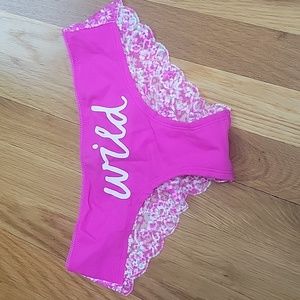 NWT VS PINK 🩷 cheeky undies & sz M